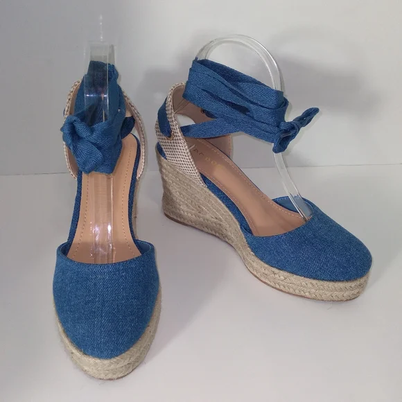 BAMBOO Denim Blue Ankle Tie Up Espadrille Wedges Host Pick - Picture 1 of 7